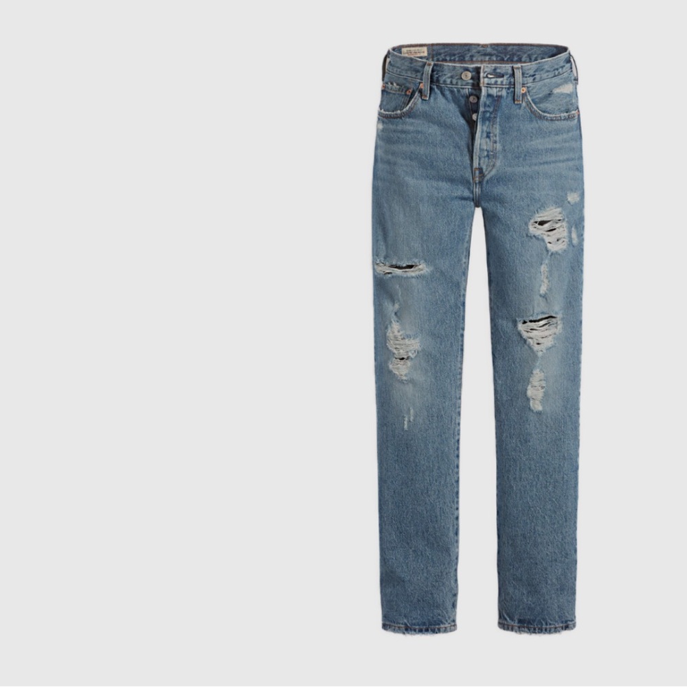 Levi's high waisted classic 501 Distressed Women Jeans